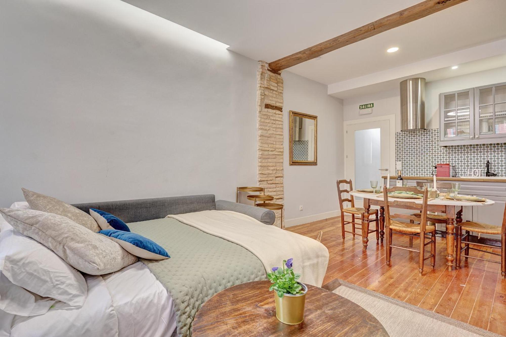 Heart Of Pamplona Apartments IV By Clabao Екстериор снимка
