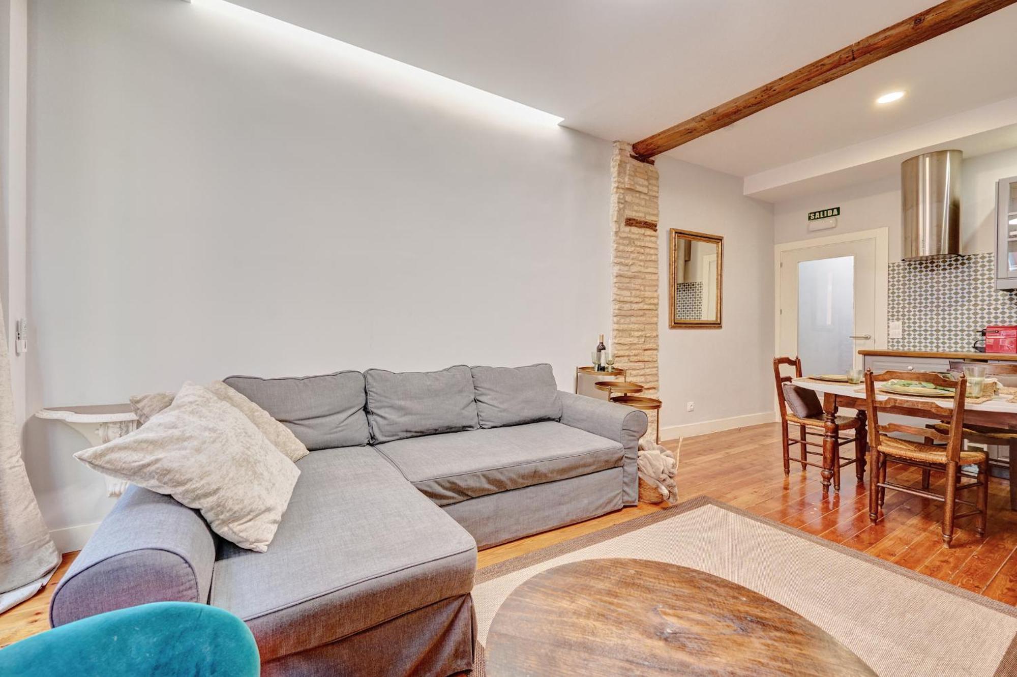 Heart Of Pamplona Apartments IV By Clabao Екстериор снимка